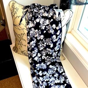 NWT Company Ellen Tracy black floral print silky pants with drawstring belt.